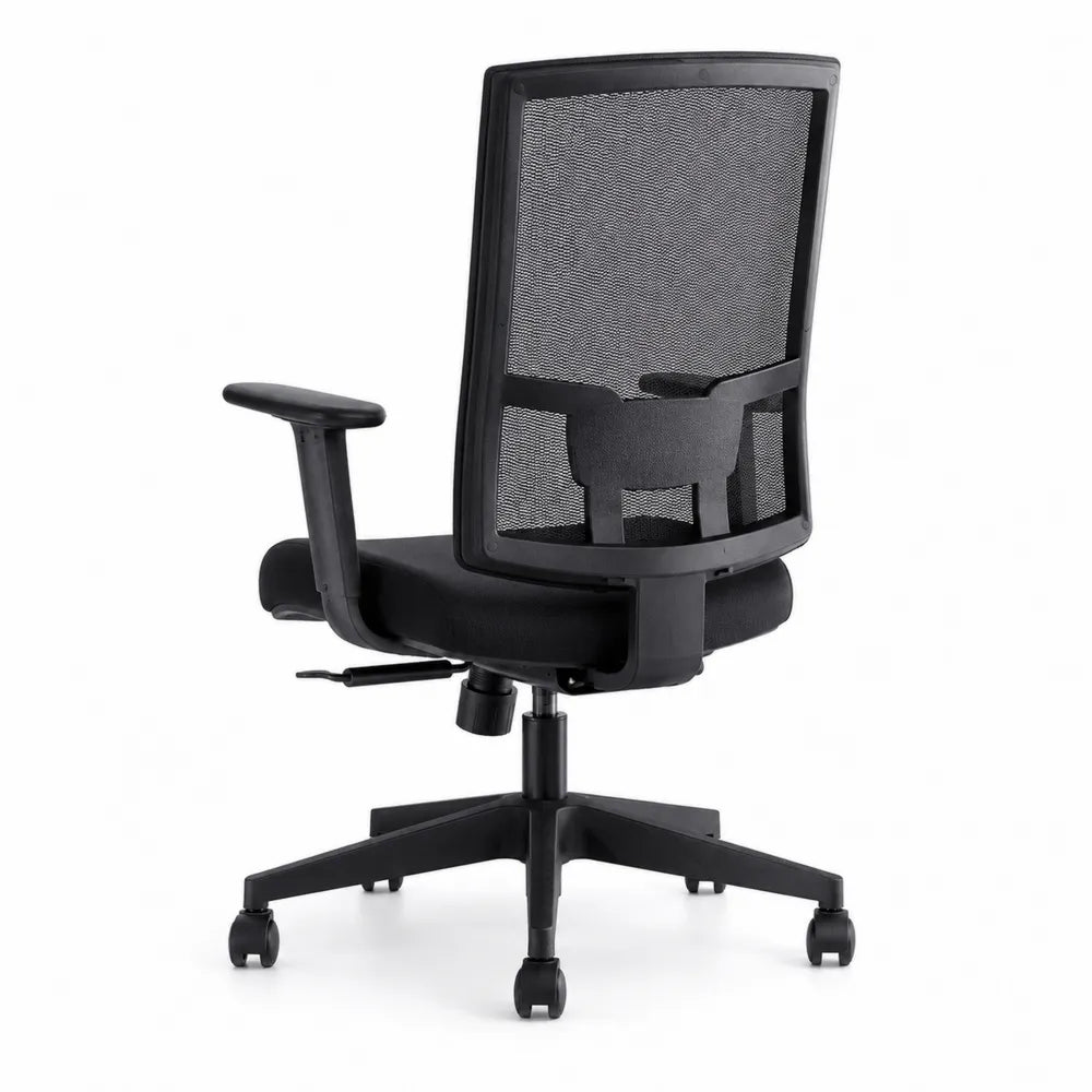 Chaise de bureau ergonomique en maille noire avec accoudoirs réglables